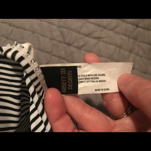 Black and White Stripe Bandeau Bikini Top - Picture 3 of 3